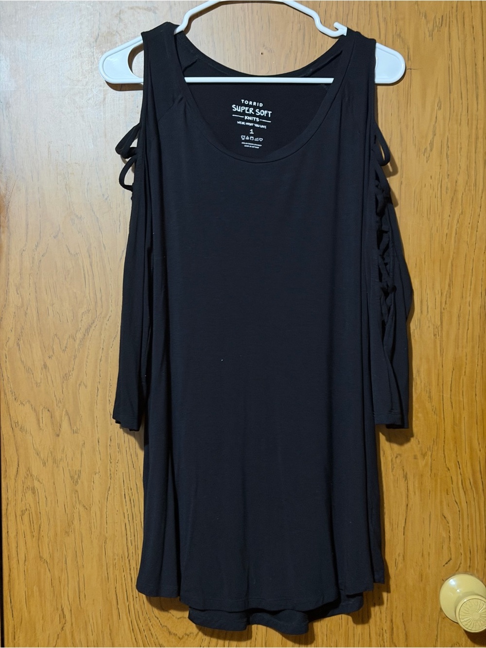 torrid Black Cold-Shoulder Super Soft Long Sleeve Top